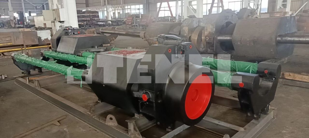 Штанговый дизельный молот DD128